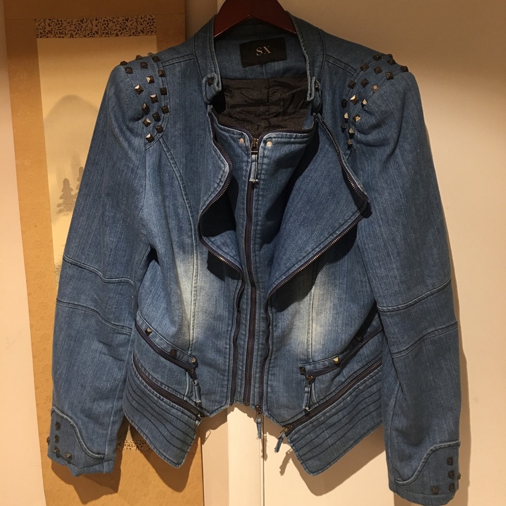 💠💙GORGEOUS JEAN JACKET 💙💠